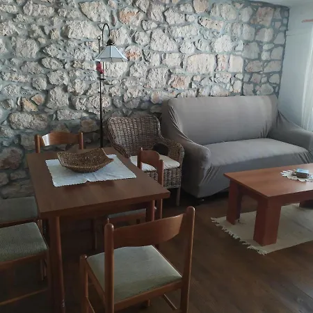 Hans I Ines Appartamento Novi Vinodolski